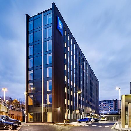 Ibis Budget Manchester Airport T2 Гейл Екстер'єр фото