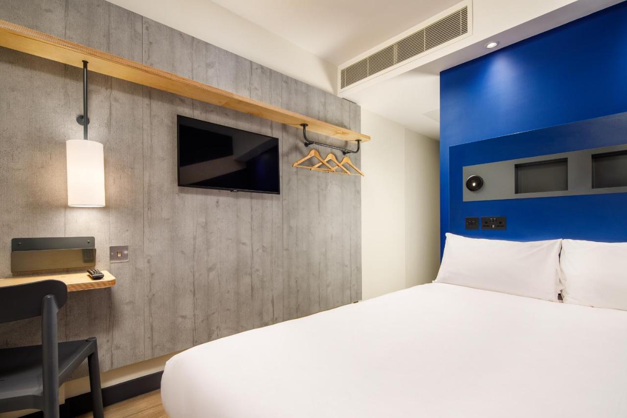 Ibis Budget Manchester Airport T2 Гейл Екстер'єр фото